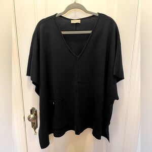 NWOT Maria Bellentani navy poncho